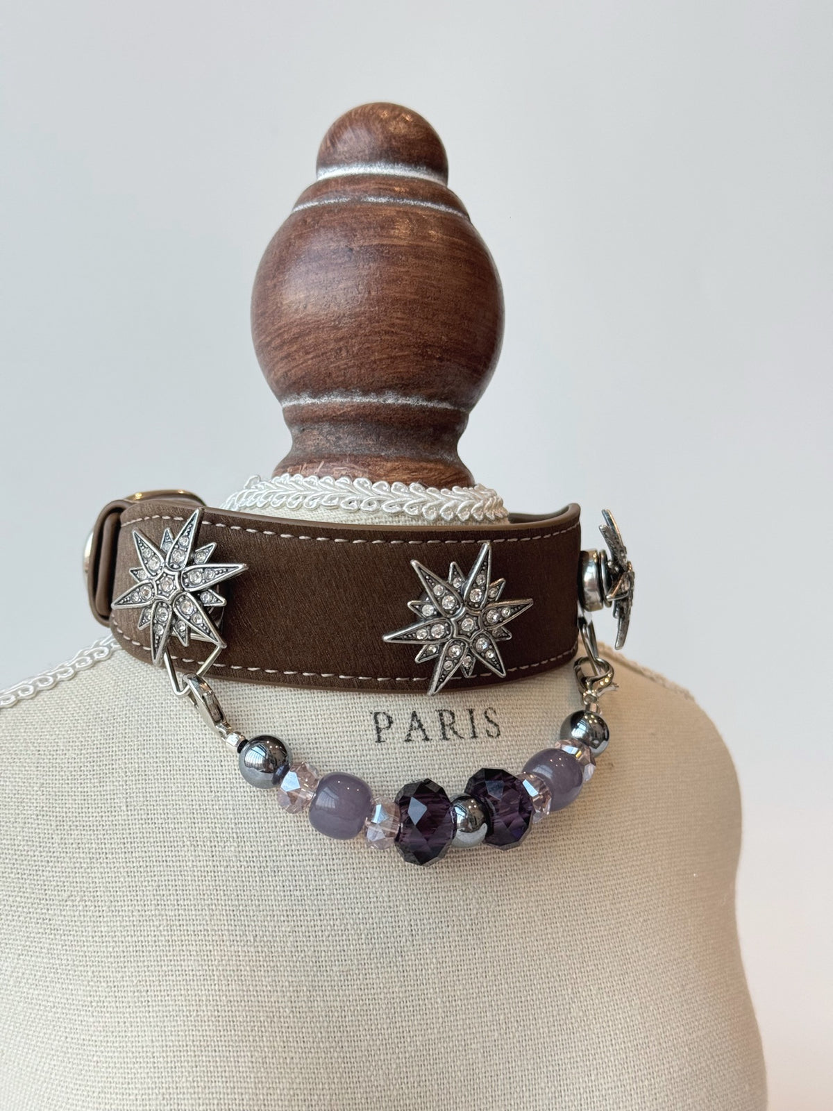 Violet Star pet collar with purple beads and silver-tone star accents — product detail